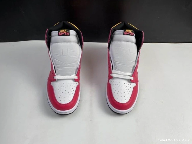 Kicked Out Shoe Store Jordan OGLight Air Red 555088-603 High Fusion 1 0714